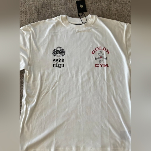 Darc Sport x Gold's Gym Crossover L Oversized Wht workout tee - Picture 3 of 10